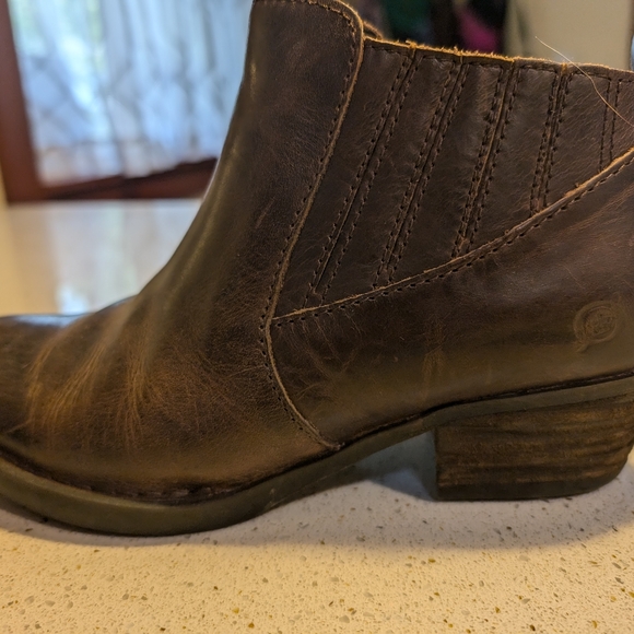 Born brand ankle leather boots - Picture 4 of 8